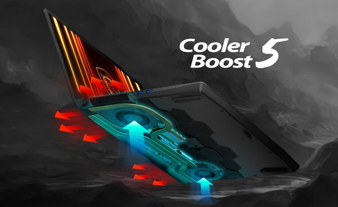 Widok spodu laptopa MSI Katana 15 HX ukazuje system chłodzenia Cooler Boost 5 z zaznaczonym przepływem powietrza – dwa wentylatory pięć ciepłowodów Share Pipe