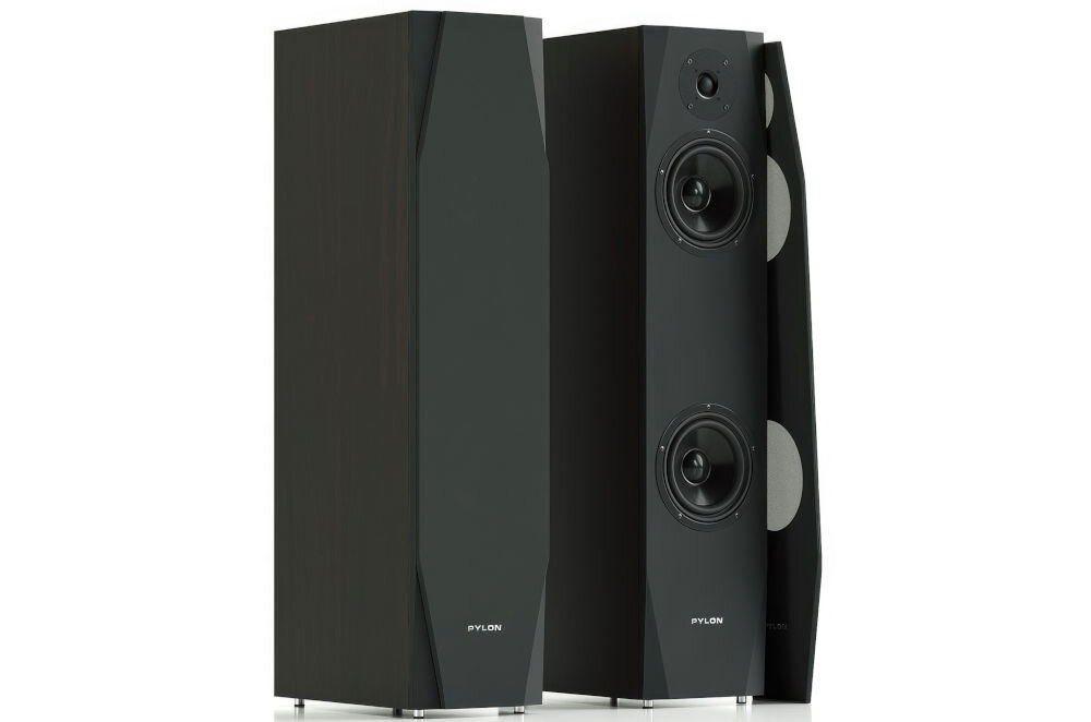 Kolumna PYLON AUDIO Sapphire 25 pełna scena dźwiękowa barwne brzmienie do kina domowego i stereo, kolumny głośnikowe po skosie na białym tle