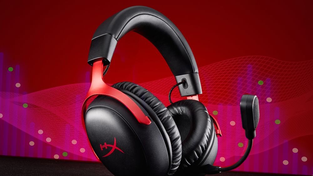 HYPERX Cloud III S Wireless słuchawki gamingowe, przetworniki 53 mm, ustawienie pod kątem, szczegółowy dźwięk, słuchawki po skosie na czerownym tle