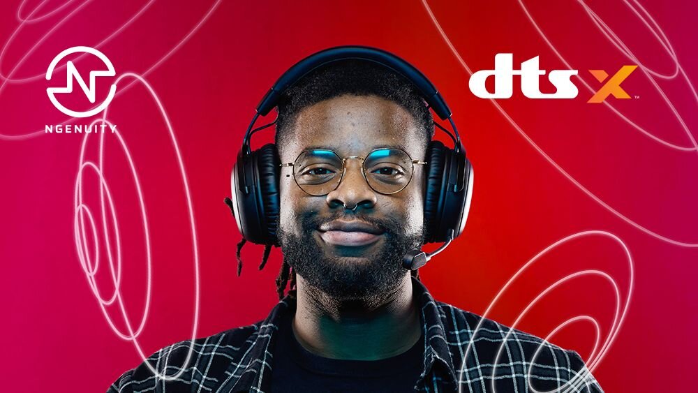 HYPERX Cloud III S Wireless słuchawki gamingowe, DTS Headphone, dźwięk przestrzenny 3D, precyzyjna lokalizacja dźwięków na PC, osoba z założonymi słuchawkami