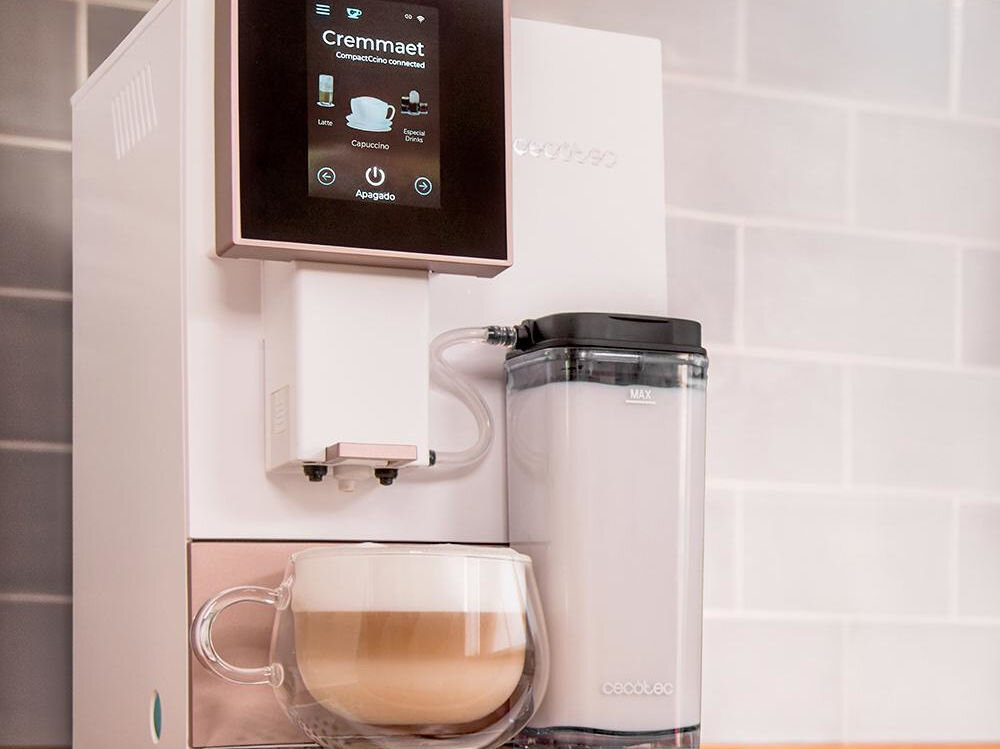Ekspres CECOTEC Cremmaet Compactccino Connected White Rose zbiornik pojemność 400 ml preferowany przepis spienienie mleka zaparzenie idealnej kawy idealne cappuccino