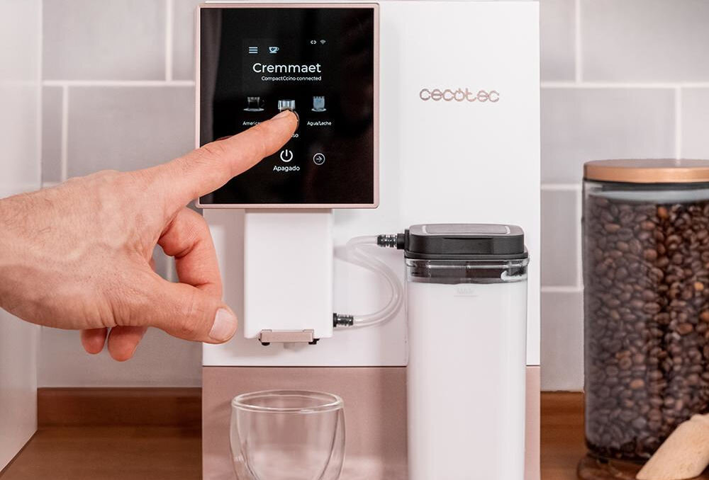 Ekspres CECOTEC Cremmaet Compactccino Connected White Rose pełna personalizacja napojów bogate menu dostosowanie regulacja ilości ziaren temperatury ilości pianki jedno kliknięcie na ekranie aplikacja na telefonie niepowstarzalny dopasowany do gustu napój