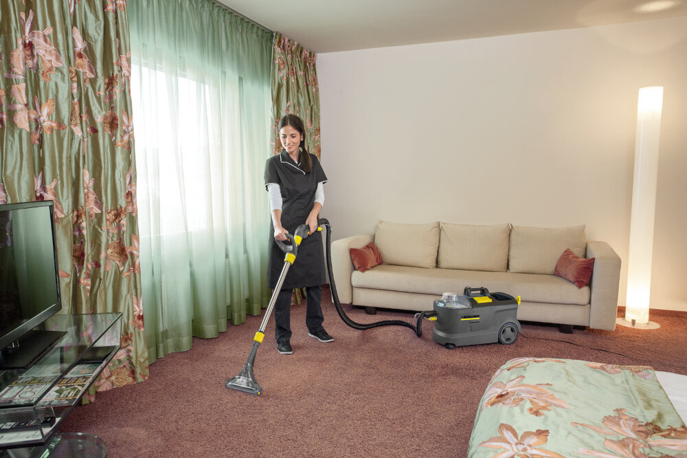 Odkurzacz piorący KARCHER Puzzi 10-1 zmiana dysz ssawka do tapicerki dysza podlogowa