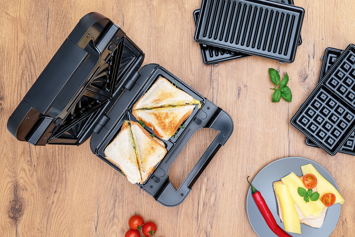 Opiekacz GÖTZE & JENSEN SM201X wyglad moc