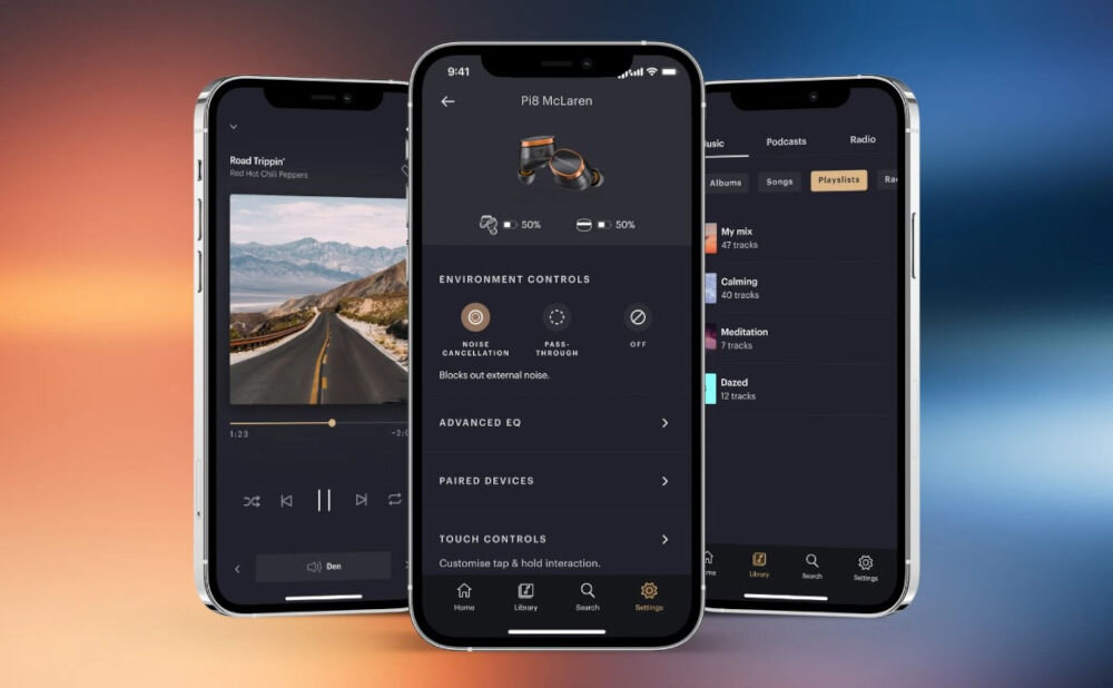 Słuchawki dokanałowe BOWERS & WILKINS PI8 McLaren ANC aplikacja sterowanie streamowanie muzyki, trzy smartfony z otwartą aplikacją