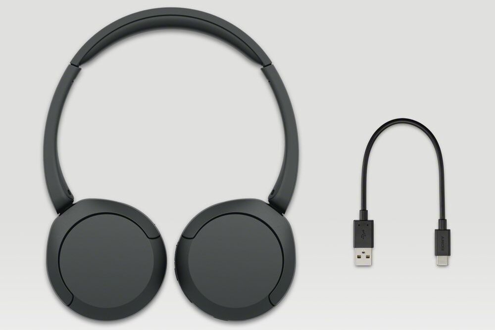 Słuchawki SONY WH-CH520 dsee personalizacja dźwięk bas ładowanie czas pracy brak zrywania połączeń sterowanie przyciski głosowe redukcja szumy zestaw