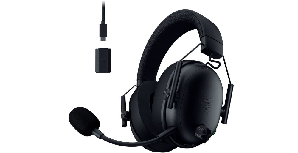 RAZER BlackShark V3 kabel USB-A do USB-C kompatybilność PC PS5 Switch Bluetooth AAC SBC, słuchawki po skosie na białym tle