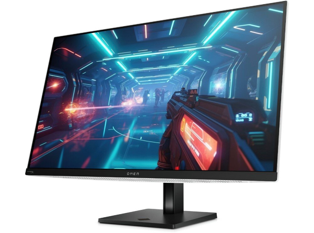 Monitor HP OMEN Transcend 9R181E9 Monitor komputerowy ujęty pod kątem z widoczną grafiką gry akcji, oparty na płaskiej, kwadratowej podstawie