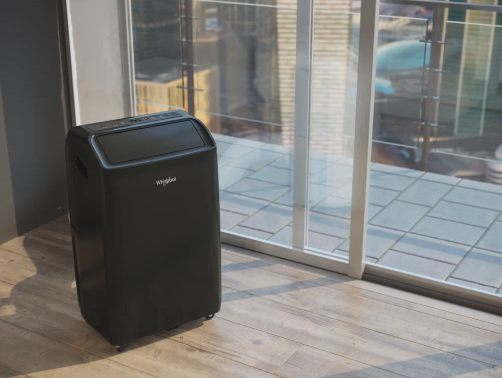Klimatyzator WHIRLPOOL PACF29CO B Elegancki design kompaktowe wymiary