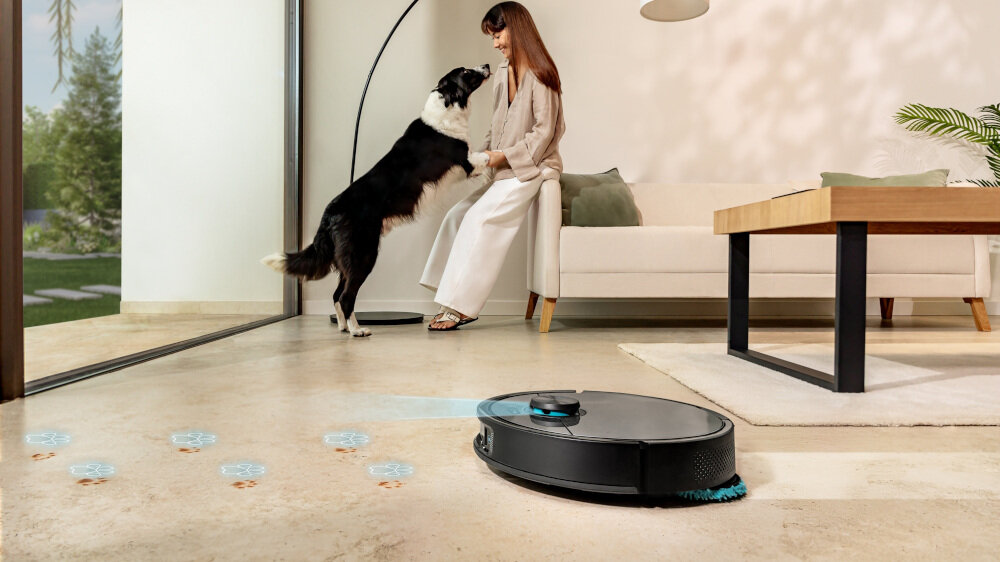 Robot sprzątający CECOTEC Conga 20090 ProAI InfinitySoap zdjęcie lifestyle Komfort każdego dnia poziom hałasu rozpoznaje zabrudzenia, omija przeszkody, odkurza, mopuje, czyści własne mopy