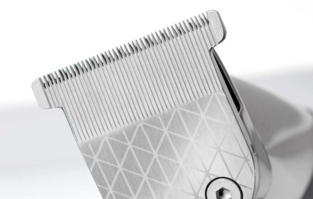 Trymer BABYLISS Super X-Metal MT996E wykonanie wysokiej jakosci stal ostrza o szerokosci 32mm