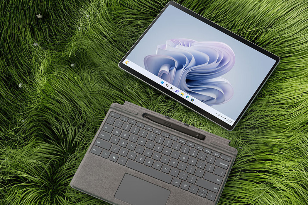 Laptop MICROSOFT Surface Pro 9 wygoda granie praca gaming porty szybkość płynność zabawa