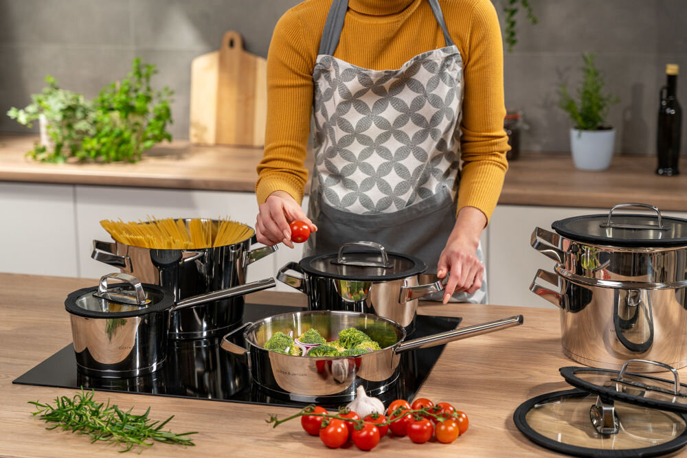 Zestaw garnków GÖTZE & JENSEN Denver CS701 (11 elementów) profile boczne odcedzanie sitka