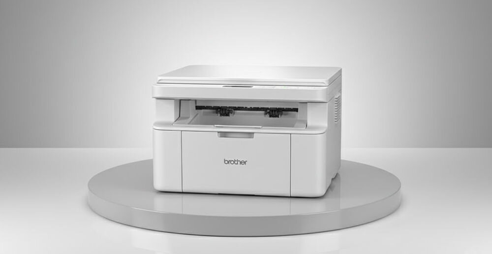 Urządzenie wielofunkcyjne BROTHER DCP-L1630W Wi-Fi prezentacja urządzenia na podeście na jasnym tle pod kątem rozdzielczość skanowania w kolorze dokumenty zdjęcia rozdzielczość interpolowana wysoka jakość