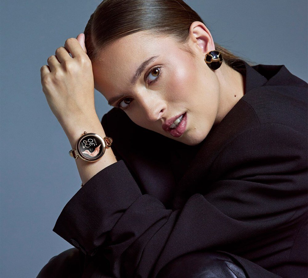 Smartwatch MAXCOM FW51 Crystal Złoty ekran bateria czujniki zdrowie sport pasek ładowanie pojemność rozdzielczość łączność sterowanie krew puls rozmowy smartfon aplikacja