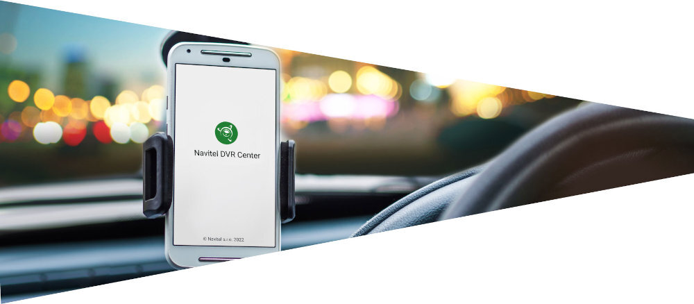 Wideorejestrator NAVITEL MR750 Smart G-sensora drgania, uderzenie w pojazd lub awaryjne hamowanie bezpiecznym folderze NAVITEL SMARTBOX MAX