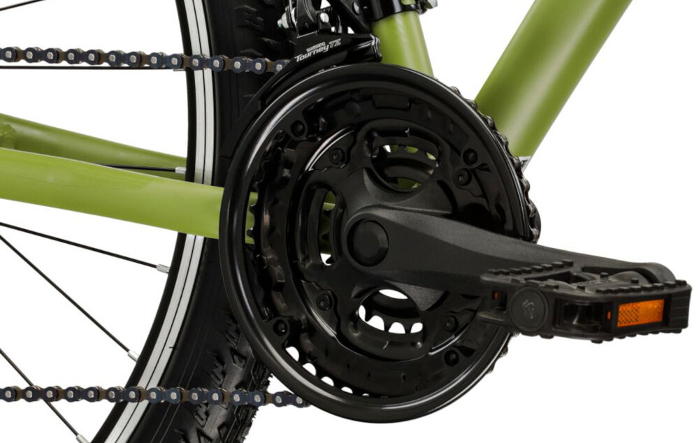 Rower górski MTB KROSS Berg 1.0 M21 27.5 cala męski Khaki zbliżenie na korbę kasetę i łańcuch lekka wydajna konstrukcja korby korba WHEEL TOP typu 24-34-42T x 170 mm kaseta SHIMANO typu TZ500 14-28T solidność wytrzyma bardzo duży nacisk na pedały