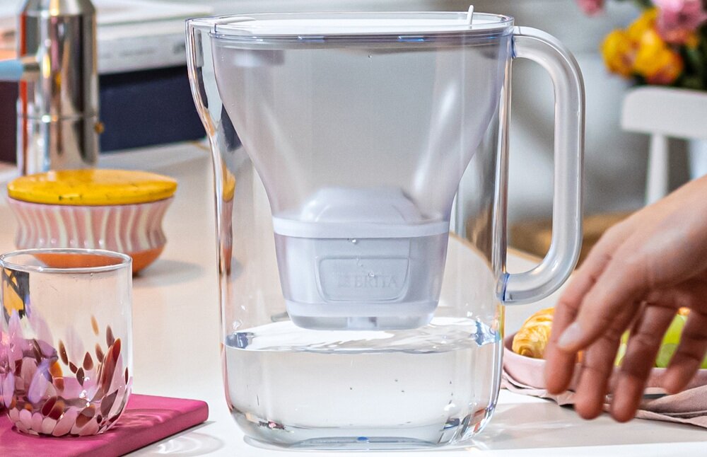 Dzbanek filtrujący BRITA Style Essential Biały + Wkład Maxtra Pro Pure Performance ograniczenie plastikowych butelek, zmniejszenie śladu węglowego