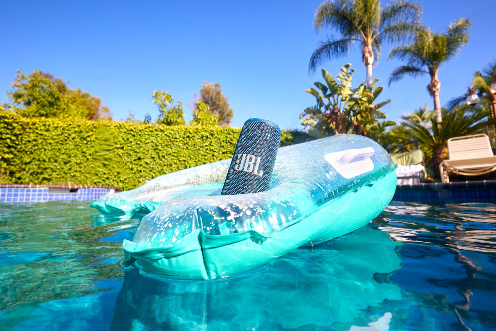 JBL Grip kompaktowy głośnik Bluetooth mocny dźwięk Pro Sound - głośnik na dmuchanej podstawie pływający po basenie