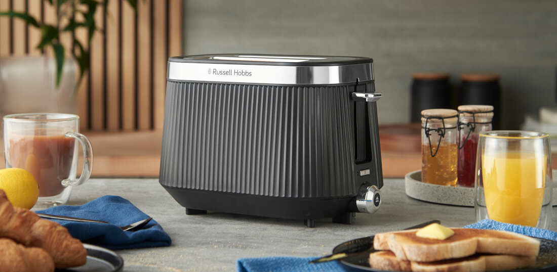 Toster RUSSELL HOBBS Bronte 26761-56 Kremowy Wszechstronne funkcje pracy rozmrażanie, podgrzewanie i anulowanie cyklu pracy Kontrolka sygnalizuje włączoną pracę bezpieczne użytkowanie