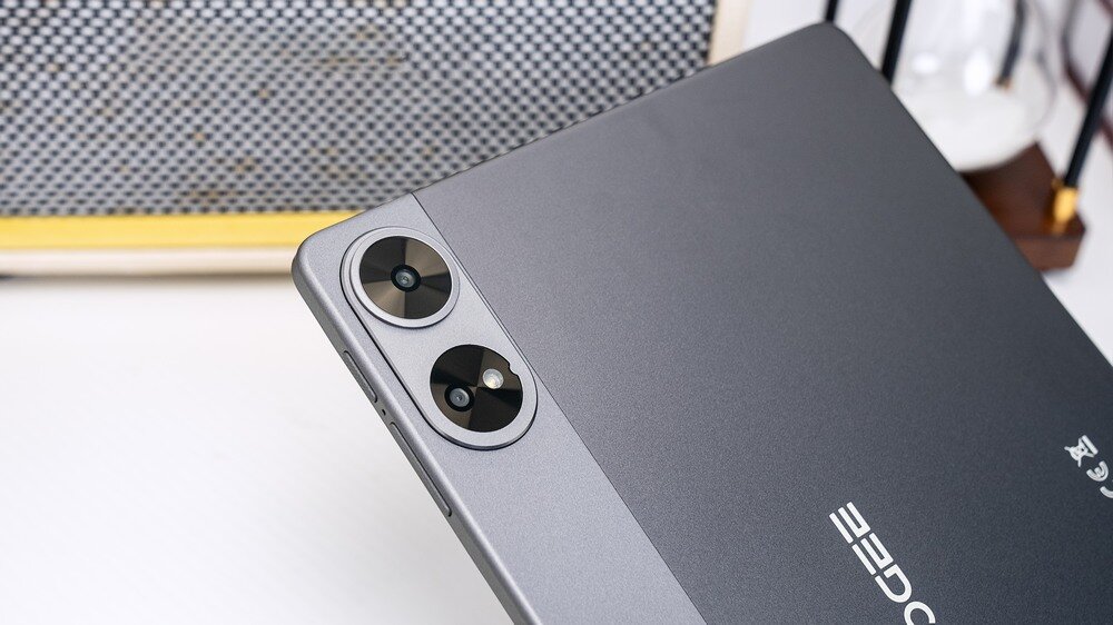 Tablet DOOGEE Tab G6+ solidna obudowa trwałość i wytrzymałość