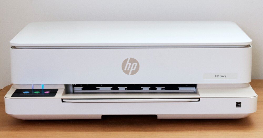 Urządzenie wielofunkcyjne HP ENVY 6120e Druk w kolorze, Automatyczny druk dwustronny, Wi-Fi, Instant Ink opis