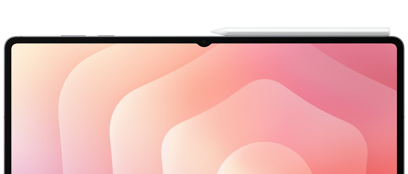 Galaxy Tab S11 Ultra z rysikiem S Pen przymocowanym magnetycznie do prawego górnego rogu, co ukazuje jego charakterystyczny sześciokątny design. Galaxy Tab S11 Ultra z rysikiem S Pen przymocowanym magnetycznie do prawego górnego rogu, co ukazuje jego charakterystyczny sześciokątny design.