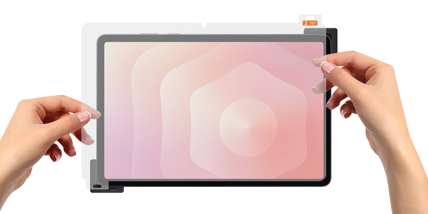 Na zdjęciu dwie dłonie nakładające folię antyrefleksyjną na ekran urządzenia Galaxy Tab S11 za pomocą dołączonego aplikatora. Na zdjęciu dwie dłonie nakładające folię antyrefleksyjną na ekran urządzenia Galaxy Tab S11 za pomocą dołączonego aplikatora.