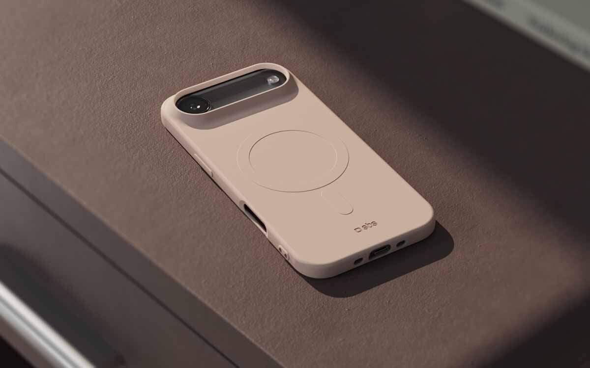 Etui SBS Instinct Mag do Apple iPhone Air Różowy Smukłe, kolorowe etui oferujące pełną ochronę.