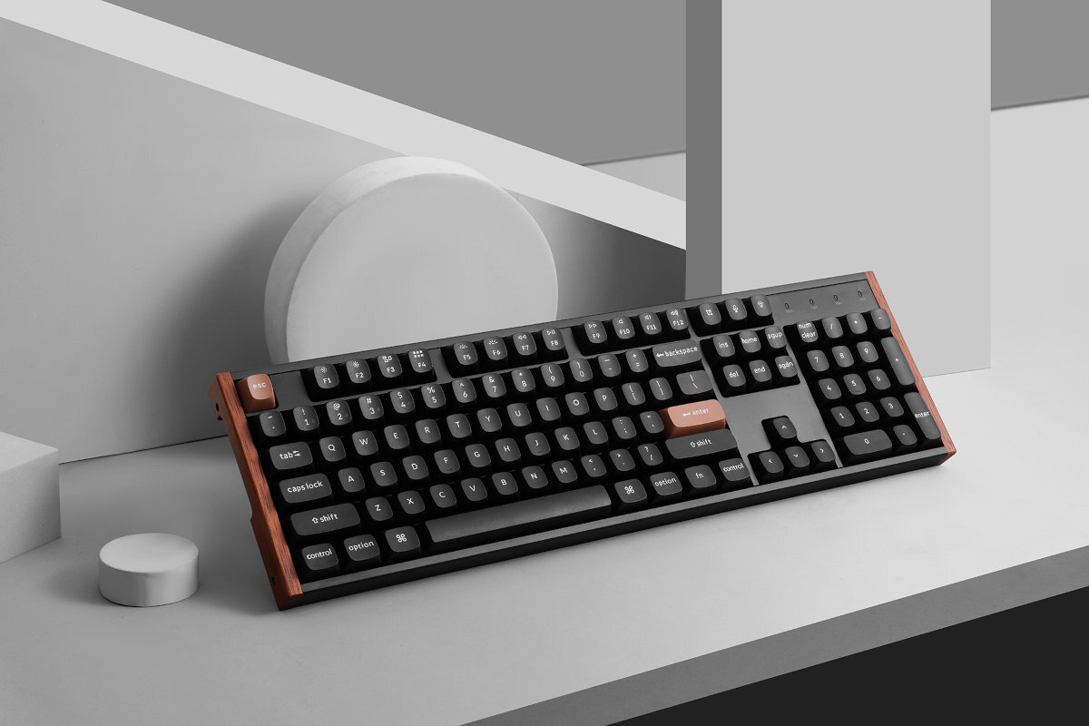 Keychron K10 HE anodowanego aluminium metalowa rama technologii CNC Gasket-mount wielowarstwowe pianki (EVA, EPDM, silikon) dźwięk „thock” - klawiatura przy jasnym figurach geometrycznych