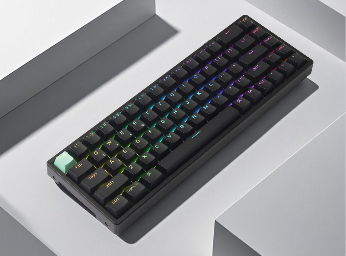 KEYCHRON K6 HE Obudowa anodowanego aluminium trzy warstwy pianek (EVA, EPDM, silikon) głęboki „thock” - klawiatura na jasnym tle