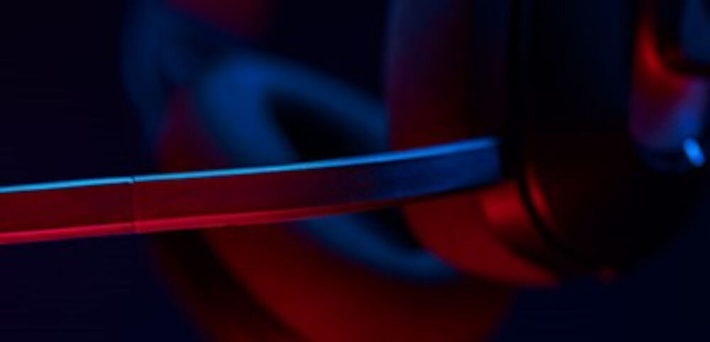 Słuchawki LOGITECH A20 X lekkie wygodne nauszniki gamingowe 300g, kadr na mikrofon w słuchawkach