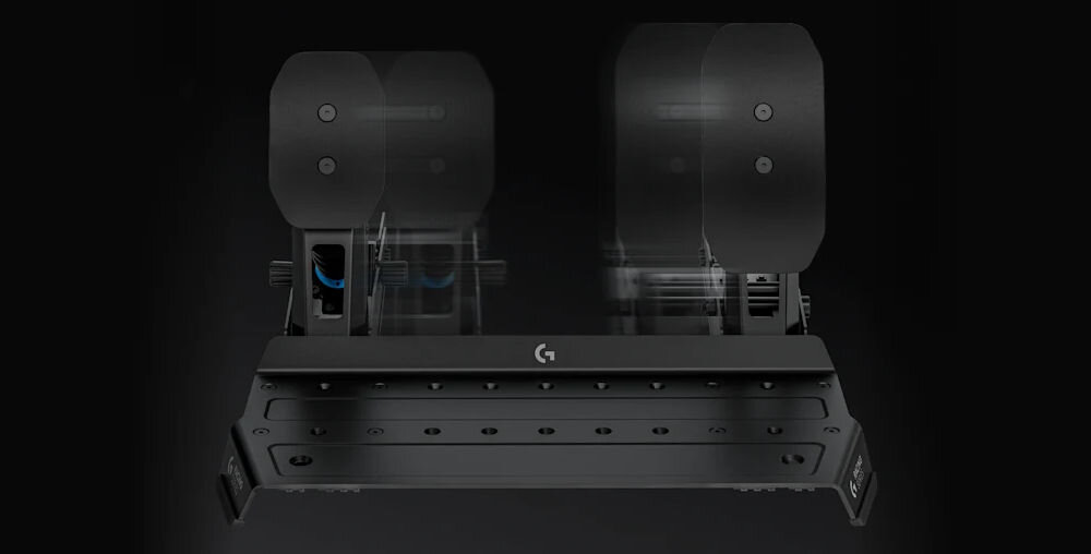 Zestaw pedałów gaz + hamulec LOGITECH RS 941-000310 prezentacja możliwej regulacji pedałów na ciemnym tle dopasowanie rozstawu komfort możliwa rozbudowa o pedał sprzęgła