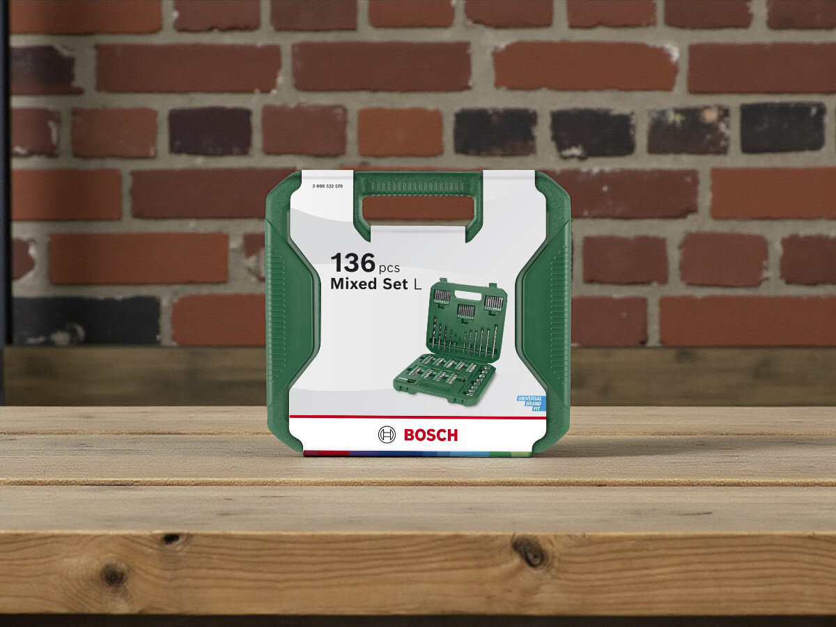 Zestaw wierteł i bitów BOSCH Mac Gyver Mixed Set L (136 szt.), wiertła bity, zestaw bosch, wiercenie montaż, walizka, zestaw stoi pionowo w układzie zamkniętym frontem na wprost