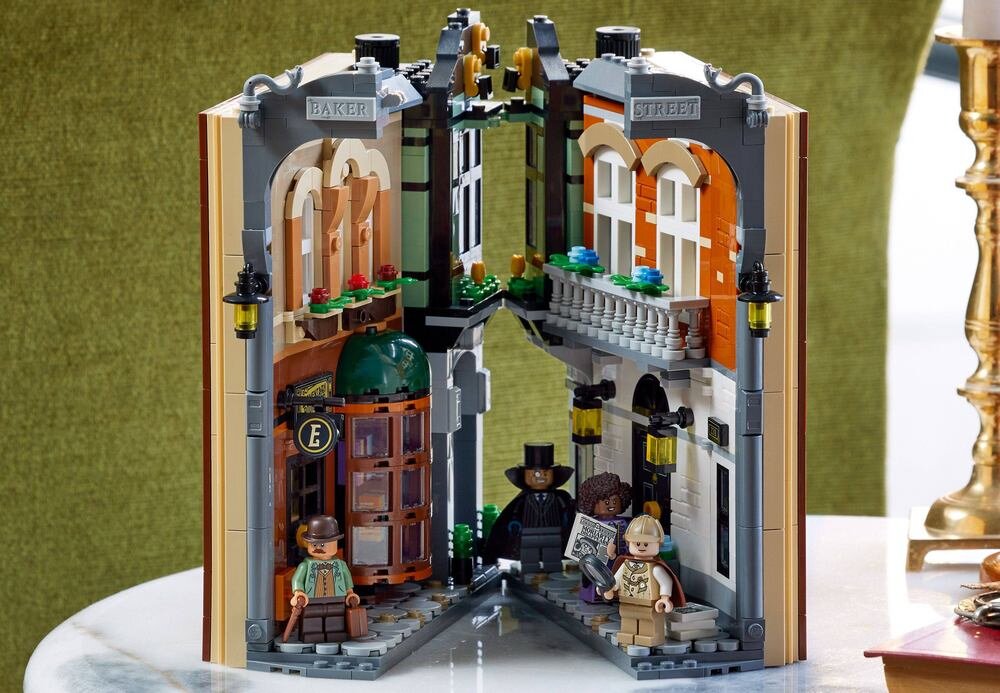 LEGO 10351 ICONS Sherlock Holmes: Book nook kv lifestyle początek opisu sekcja nagłówkowa
