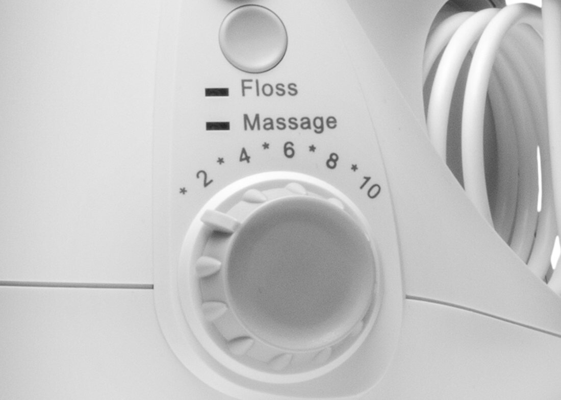 Irygator stacjonarny WATERPIK WF-660 Ultra Professional (Biały) + 6 końcówek Irygator stacjonarny WATERPIK WF-660 Ultra Professional (Biały) + 6 końcówek Dopasowany do potrzeb Dziesięciostopniowa regulacja ciśnienia wody dostosowanie praca dostosować intensywność pracy