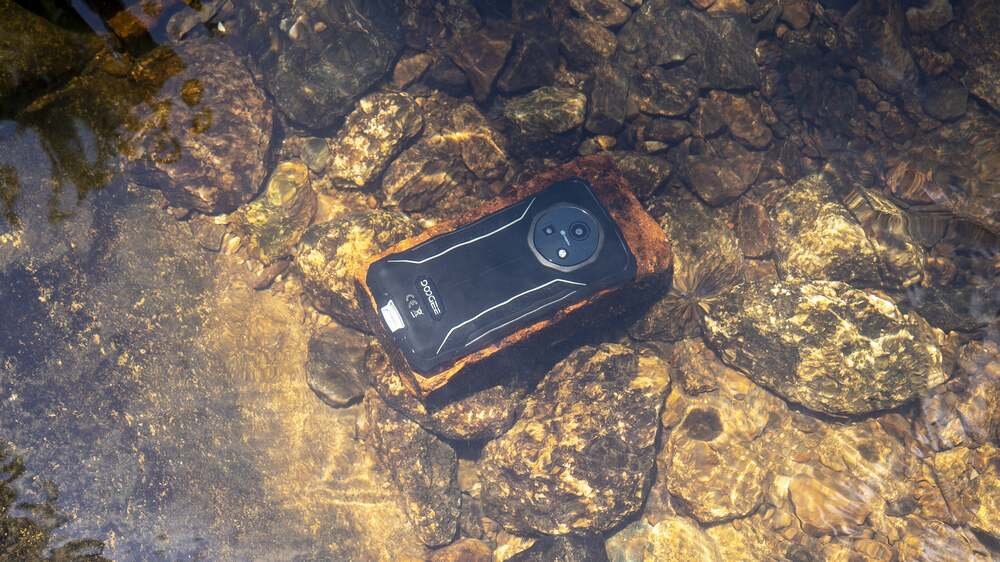 Smartfon DOOGEE Fire 7 czytnik linii papilarnych rozpoznawanie twarzy 