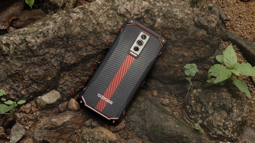 Smartfon DOOGEE Blade 10 Energy 10.7 mm grubości obudowa smukły 