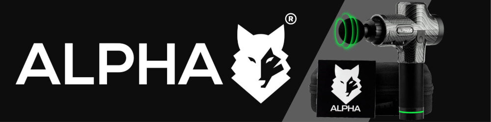 Obraz przedstawia masażer ręczny z logo ALPHA oraz stylizowaną grafiką wilka. Masażer ma metaliczny wygląd z zielonymi akcentami na końcówce.