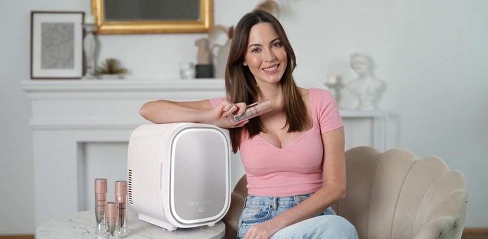 Lodówka kosmetyczna BEAUTIFLY Freshglow z tworzywa ABS, bezpieczne użytkowanie, niskie zużycie energii, elegancki wygląd, kompaktowe wymiary