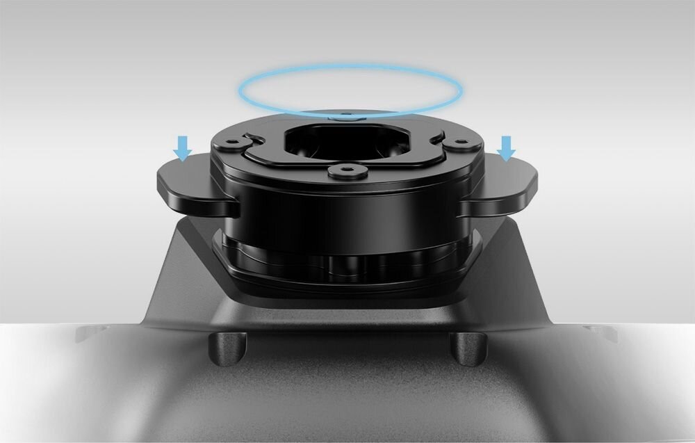 Wolant MOZA Racing MFY Yoke AS012 Zaznaczony niebieskim kołem i strzałkami element wolantu dwa frontowe panele magnetyczne nadruk własnej grafiki charakter