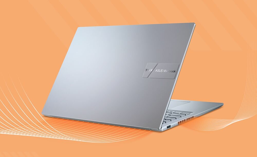 Wentylator IceBlade i podwójne otwory wentylacyjne w laptopie ASUS VivoBook 16 – Chłodzenie IceBlade
