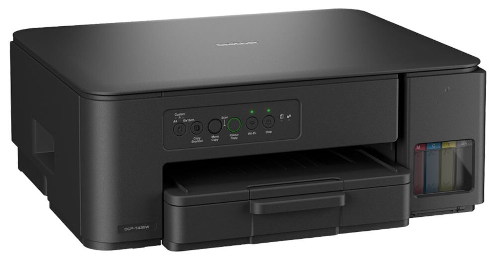 Urządzenie wielofunkcyjne BROTHER DCPT435WYJ1 Druk w kolorze, Wi-Fi prezentacja urządzenia od przodu pod kątem na białym tle funkcje 3w1 druk skan kopiuj wygoda organizacja przestrzeni