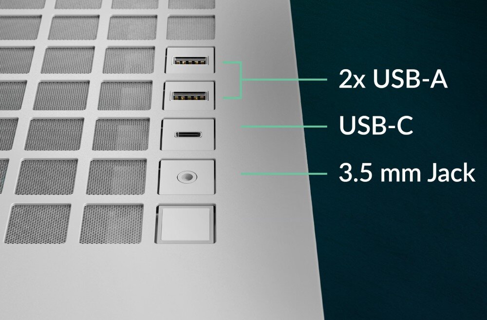 Obudowa ARCTIC Xtender VG White Clear Glass Zbliżenie na przedni panel złączy obudowy z opisanymi portami USB-A, USB-C, gniazdem audio 3.5 mm oraz przyciskiem zasilania