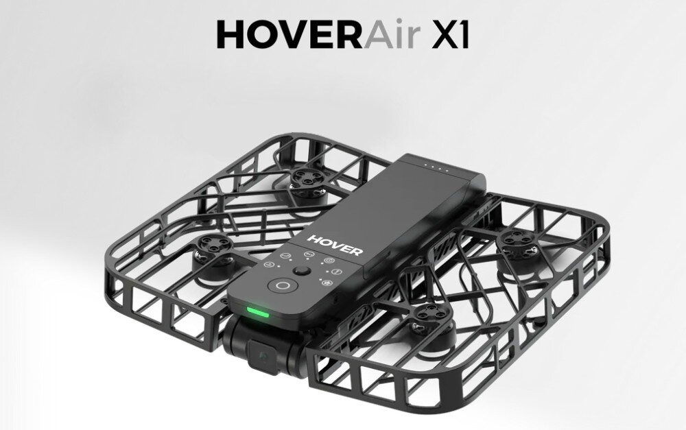 Dron HOVERAIR X1 Combo Plus Front czarnego drona z napisem 'HOVER' i zielonym wskaźnikiem świetlnym