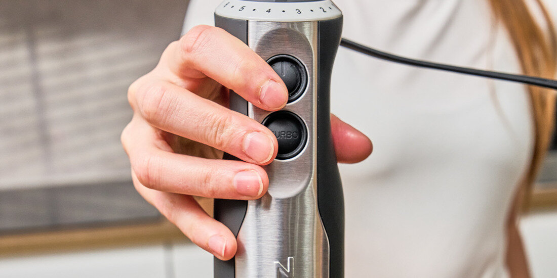 Blender ZELMER Sano ZHB4572 Czarny Funkcja turbo kruszenie miksowanie