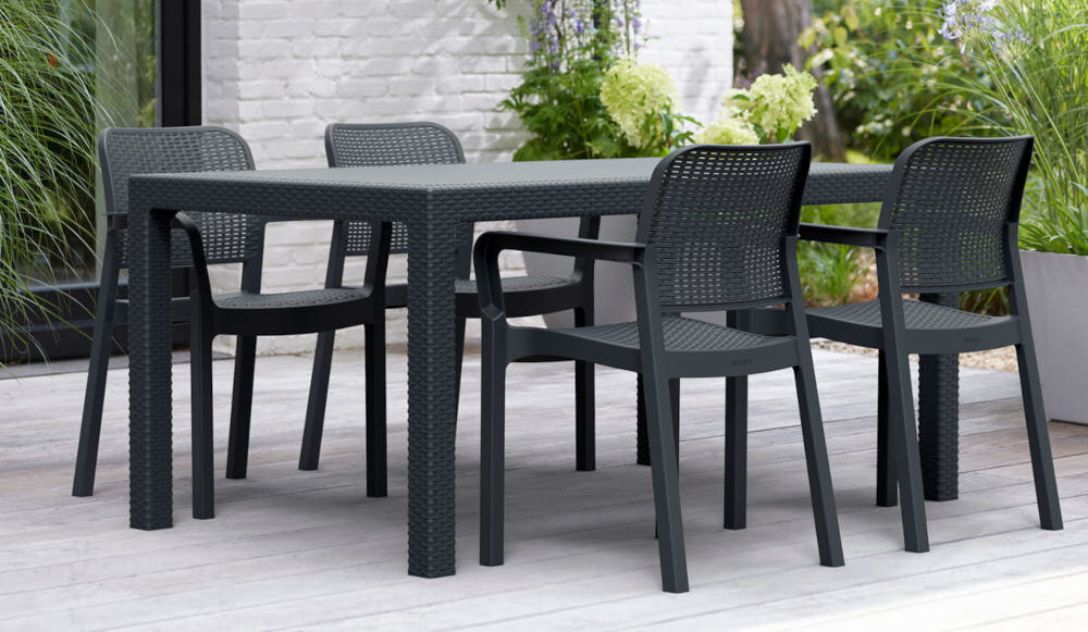 Stół ogrodowy KETER Melody 17190205 Cappuccino prosta uniwersalna forma duży blat wymiary 160,5 x 94,5 x 74,5 cm obciążenie do 50 kg