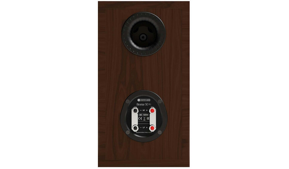 Podstawkowe kolumny głośnikowe MONITOR AUDIO 50 7G zestaw 2 kolumn pasywnych przewodowa łączność kino domowe, kolumna od tyłu na białym tle