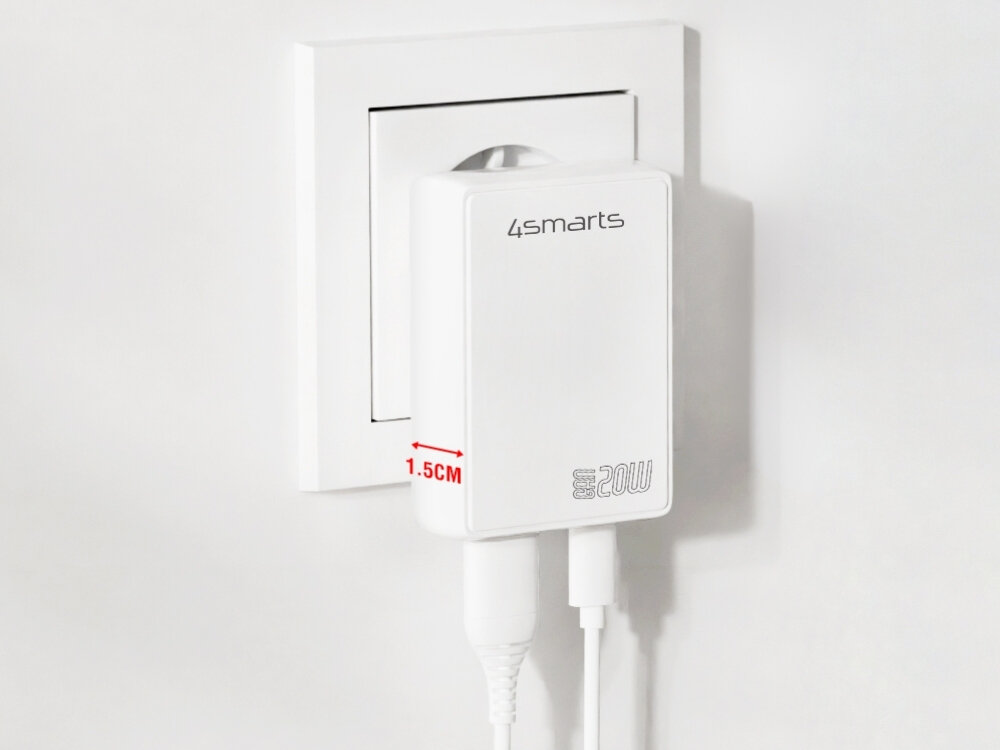 Ładowarka sieciowa 4SMARTS FlatPlug Duos 20W
                ładowarka wpięta do kontaktu płaski profil niewielka głębokość zmieści się w trudno dostępnych miejscach