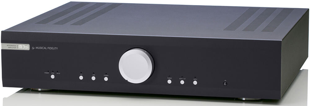 Wzmacniacz MUSICAL FIDELITY M3SI analogowy THD 0,014% wyjście pre-out naturalny dźwięk rozbudowa systemu, wzmacniacz po skosie na białym tle
